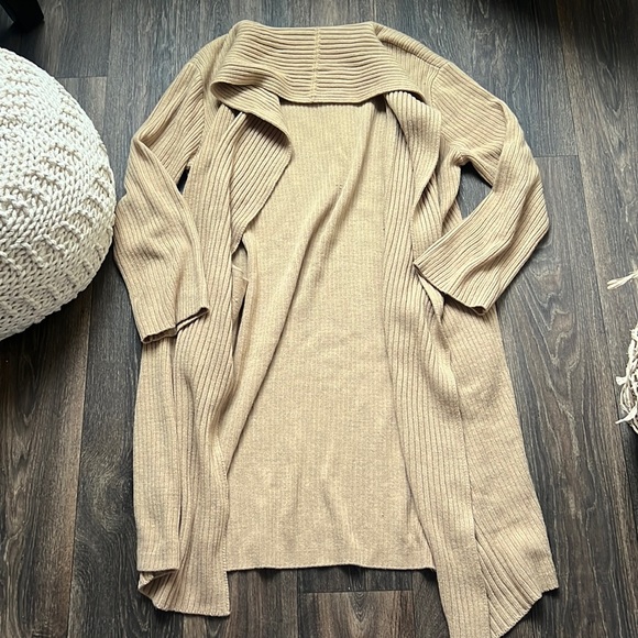 Song of Style Cardigan - Picture 1 of 7